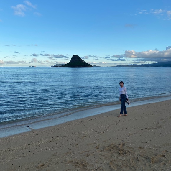 Meet your Posher, Isabel - Picture 1 of 1